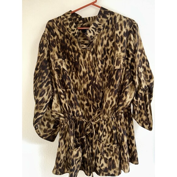 Kris Jenner Tops - Sz 3X By Kris Jenner. Animal Print Fabric. Looks Luxurious. Very Stylish